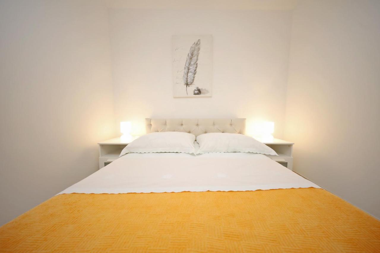 Apartment Krolo *